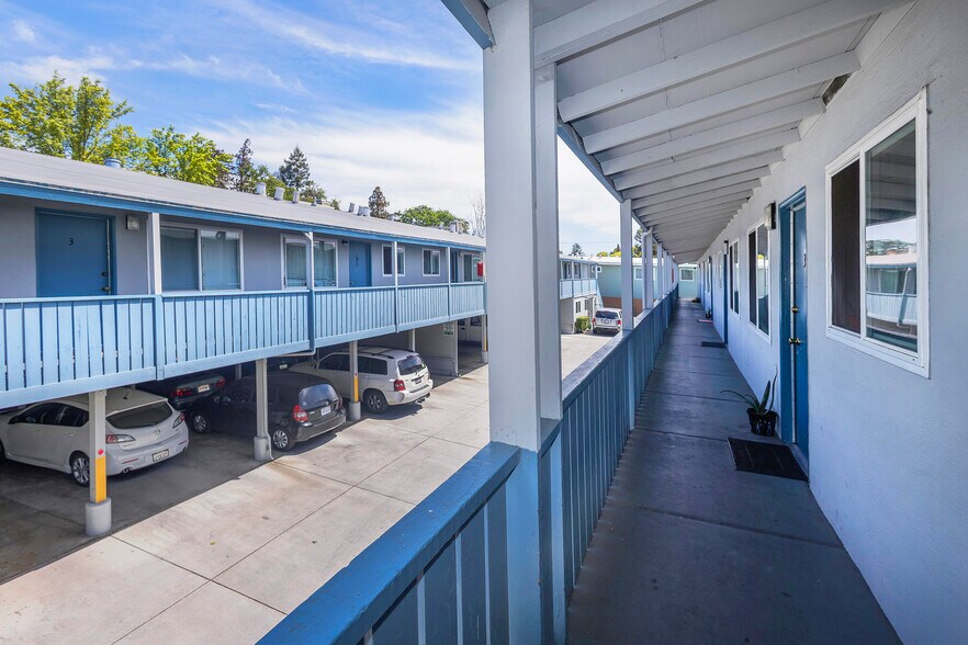 More Photos Of 309-315 Oak Ave, Redwood City Apartments For Sale