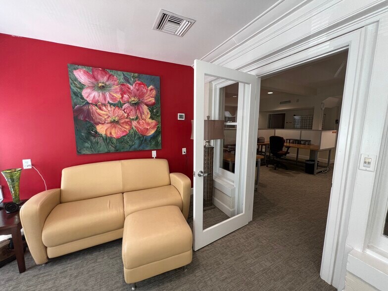 More Photos Of 51 W 4th Ave, Denver Office Residential For Sale