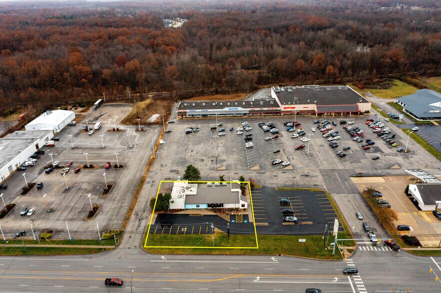 More Photos Of 4415 Liberty Ave, Vermilion General Retail For Sale