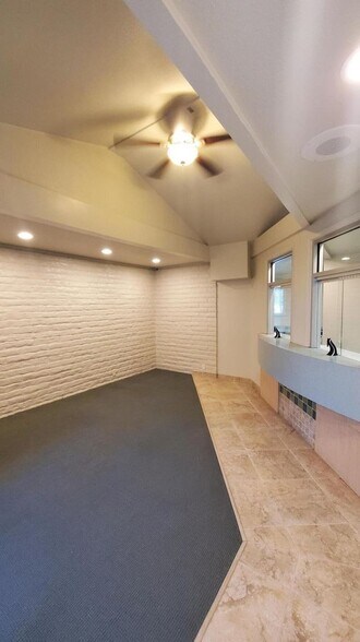 More Photos Of 2740 W Main St, Visalia Medical For Lease