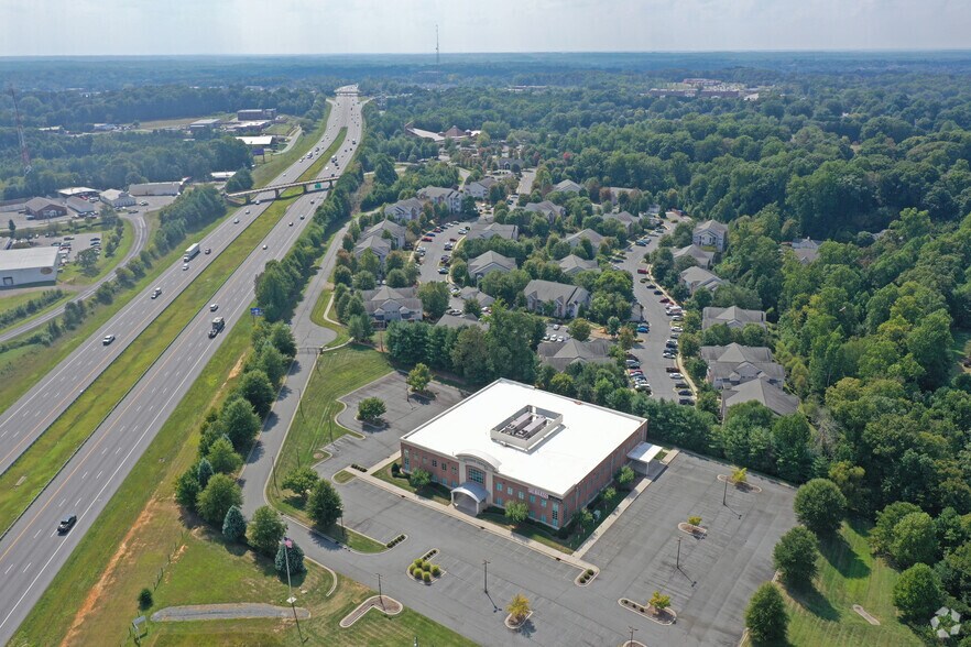 More Photos Of 6010 Golding Center Dr, Winston-Salem Medical For Sale