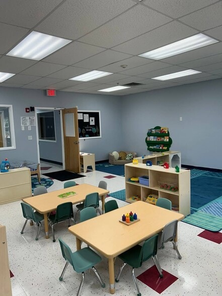 More Photos Of 179 Town Square Rd, Mooresville Daycare Center For Lease
