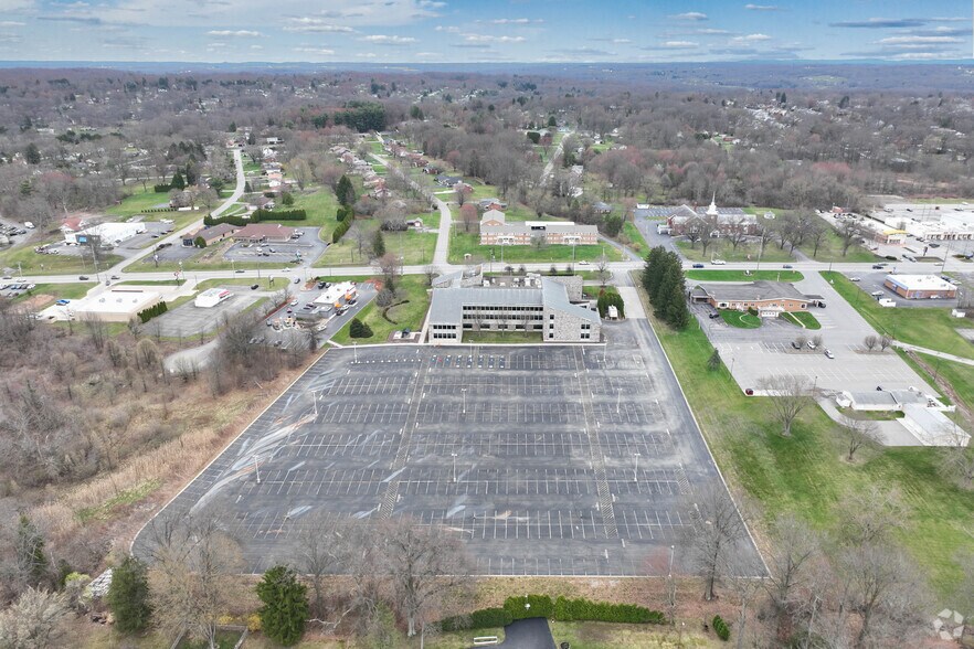 More Photos Of 2501 Wilmington Rd, New Castle Office For Lease