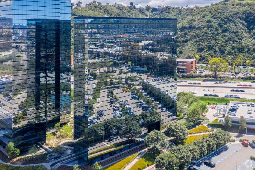 Primary Photo Of 3111 Camino del Rio N, San Diego Office For Lease