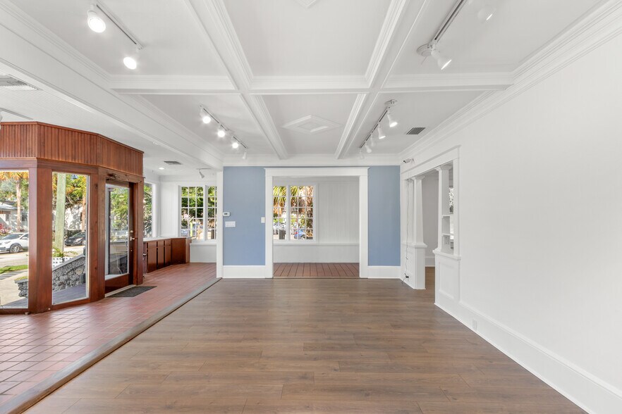 More Photos Of 131 King St, Saint Augustine Freestanding For Sale