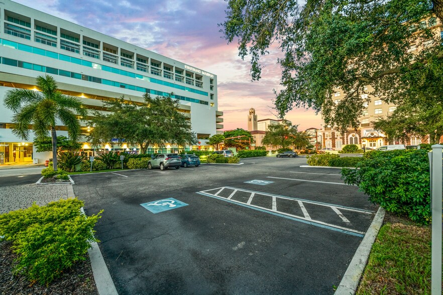 More Photos Of 100 S Washington Blvd, Sarasota Land For Sale