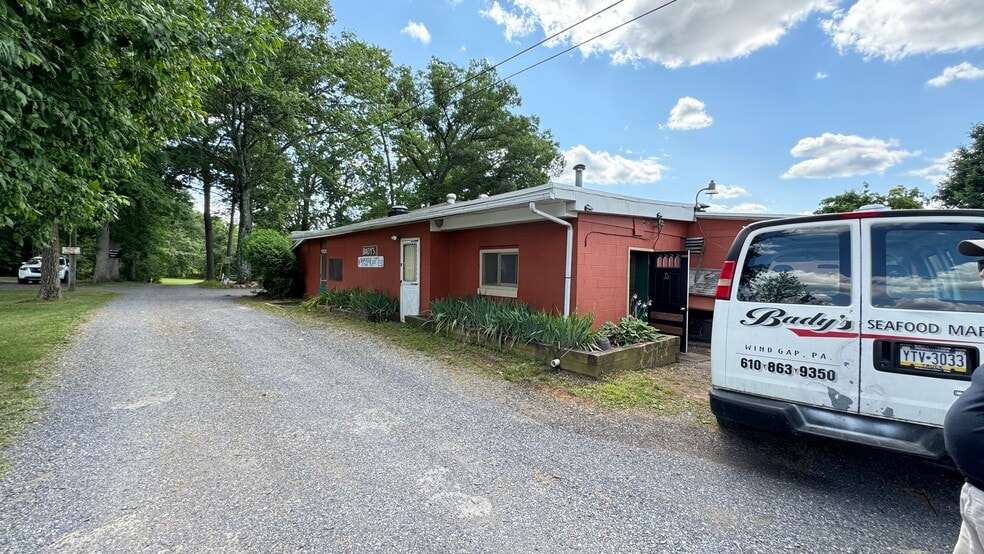 More Photos Of 104 Bady Ln, Wind Gap Lodge Meeting Hall For Sale