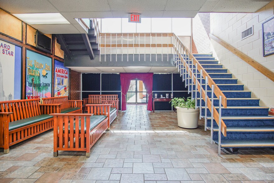 More Photos Of 1005 SW 4th St, Moore Religious Facility For Sale