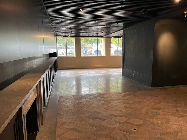 More Photos Of 695 Oak Grove Ave, Menlo Park Medical For Sale