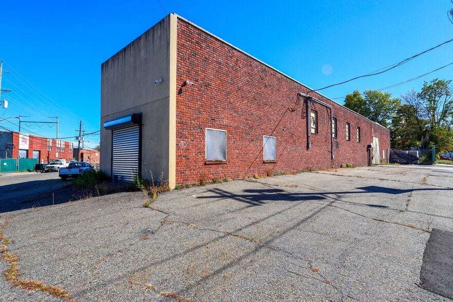 More Photos Of 15 Home Ter, Roselle Warehouse For Sale
