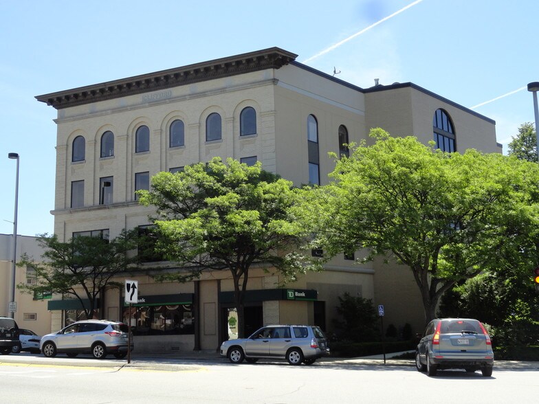 More Photos Of 217 Main St, Lewiston Office For Lease