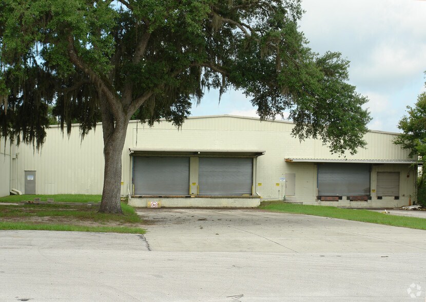 More Photos Of 2600 Industrial St, Leesburg Manufacturing For Lease