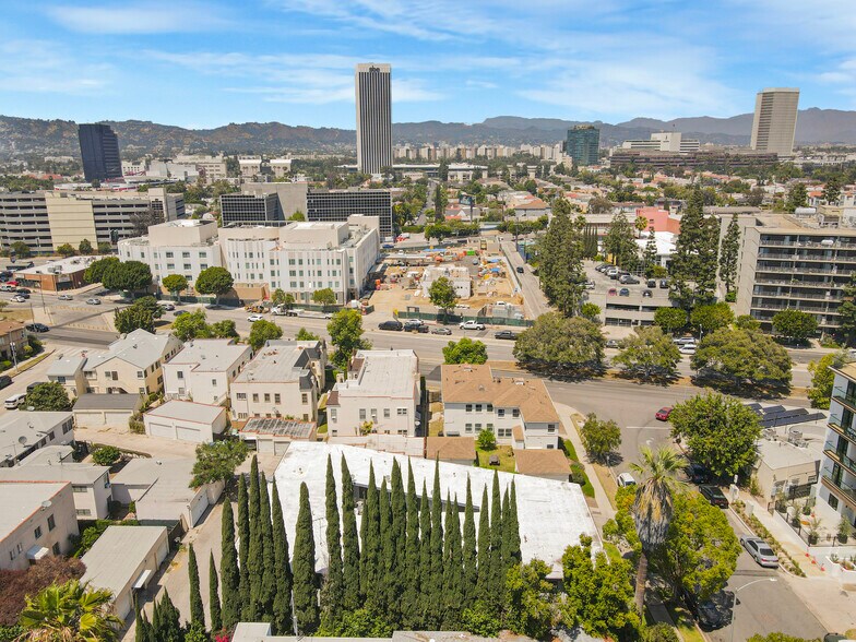 More Photos Of 1117 S Spaulding Ave, Los Angeles Apartments For Sale