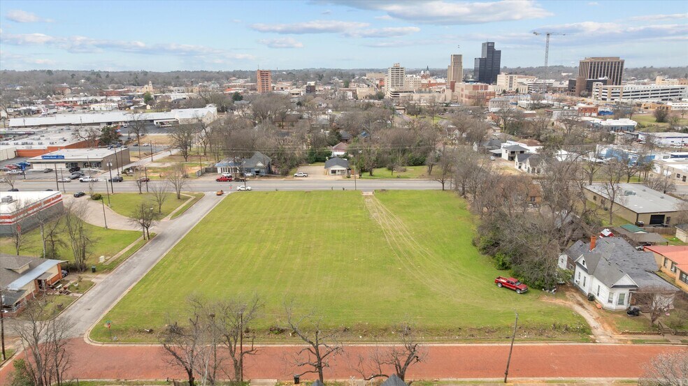 More Photos Of 208 Beckham ave, Tyler Land For Sale