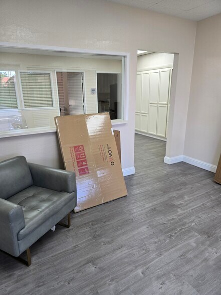More Photos Of 2909 Coffee Rd, Modesto Medical For Lease