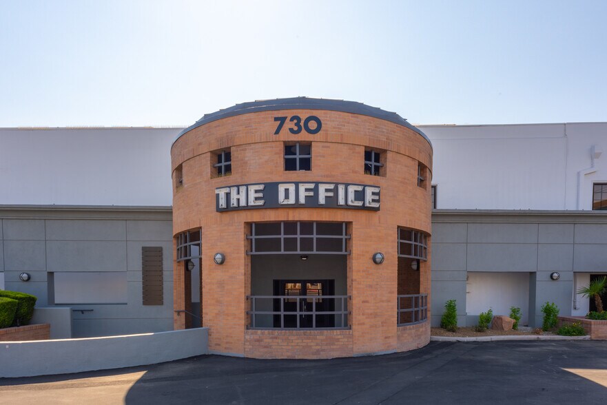 More Photos Of 730 Las Vegas Blvd, Las Vegas Office For Lease