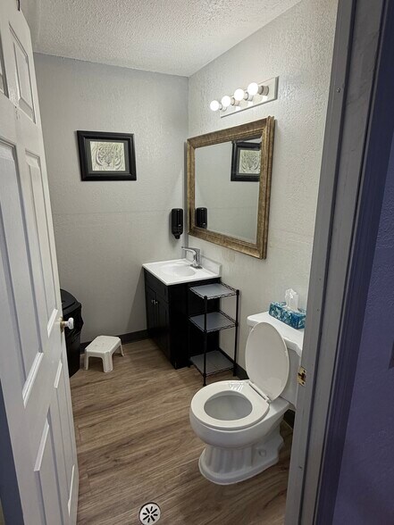 More Photos Of 4768 Riverside Dr, Red Deer Warehouse For Sale