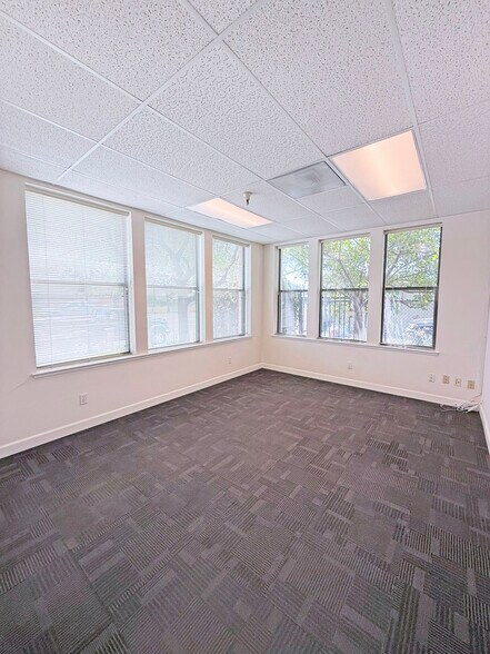 More Photos Of 1055 Broadway, Sonoma Office For Lease
