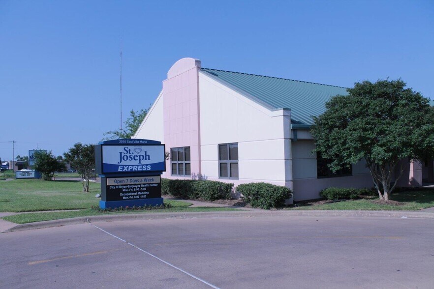 More Photos Of 2010 E Villa Maria Dr, Bryan Office For Lease