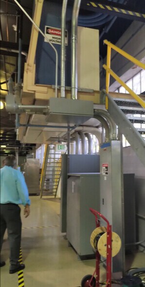 More Photos Of 2000-2040 Folsom St, San Francisco Flex For Sale