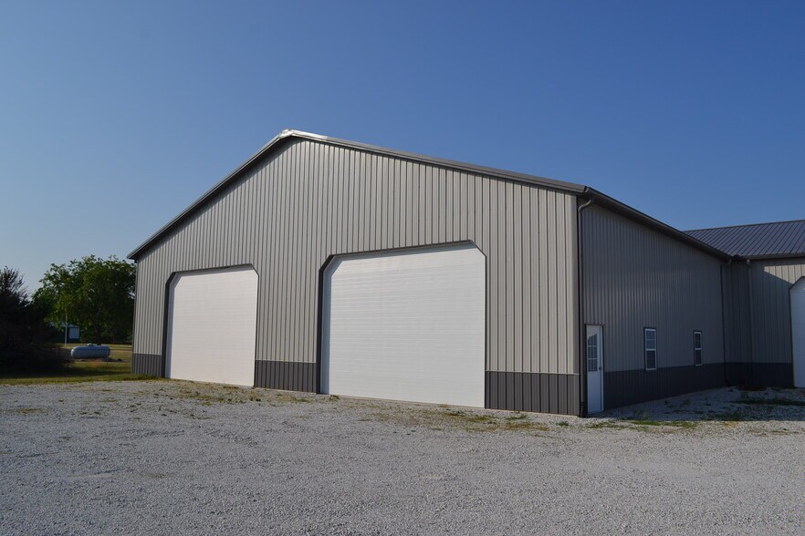 More Photos Of 8721 Old US Highway 52 W, West Lafayette Warehouse For Sale