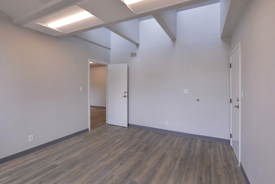 More Photos Of 149 W Harvard St, Fort Collins Office For Lease