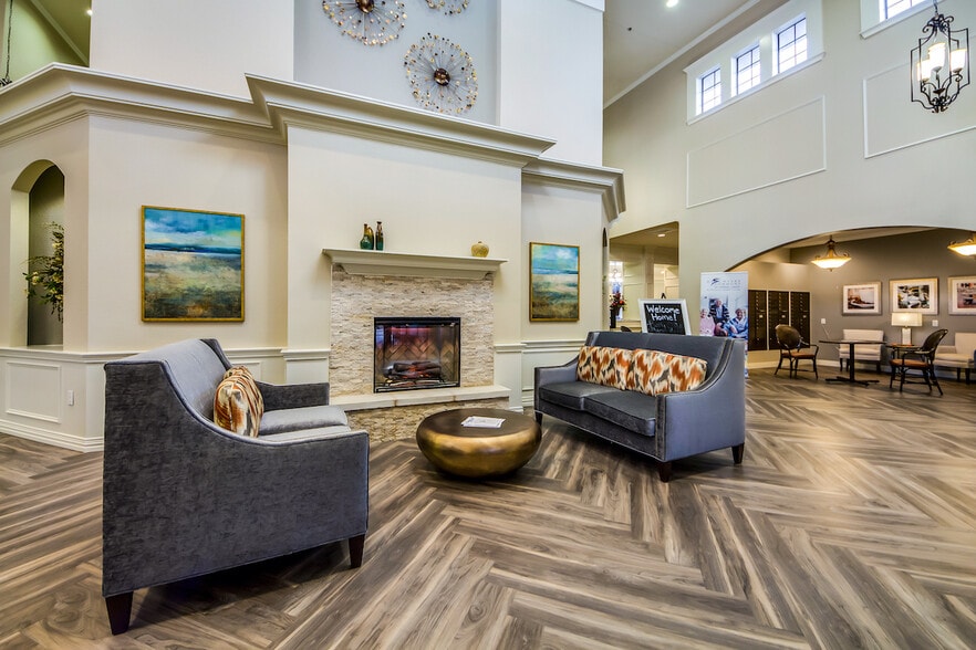 More Photos Of 3450 Wagon Wheel Rd, Garland Assisted Living For Sale