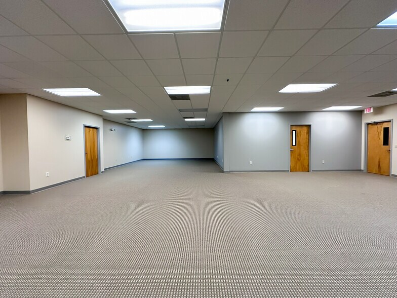 More Photos Of 2115 Harden Blvd, Lakeland Medical For Lease