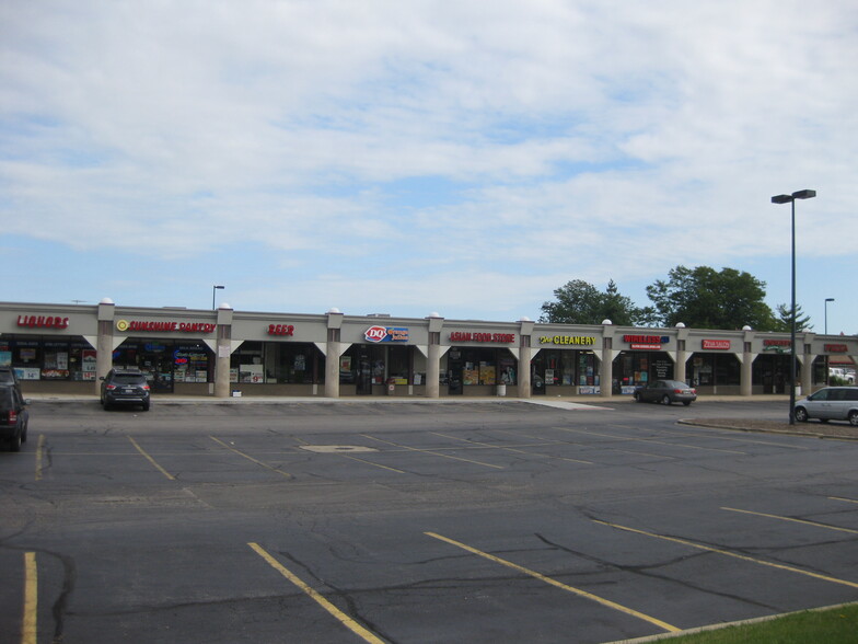 Primary Photo Of 2900-2990 Ogden Ave, Aurora Unknown For Lease