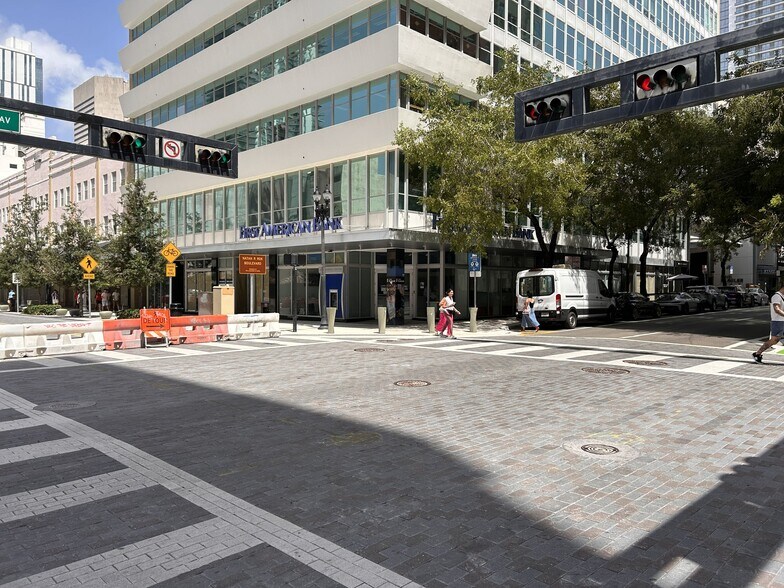 More Photos Of 14 NE 1st Ave, Miami Office For Sale