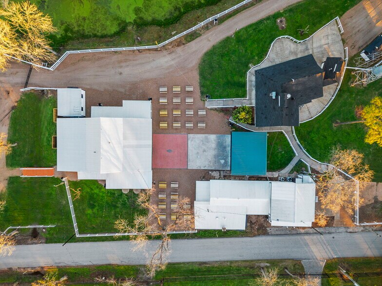 More Photos Of 9903 FM 2759 Rd, Richmond Specialty For Sale