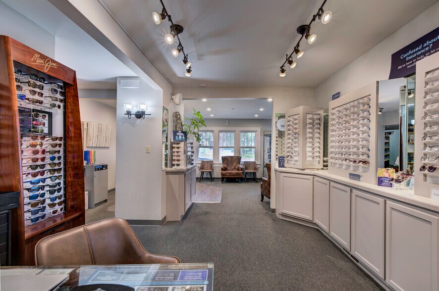 More Photos Of 1625 E Platte Ave, Colorado Springs Office For Sale