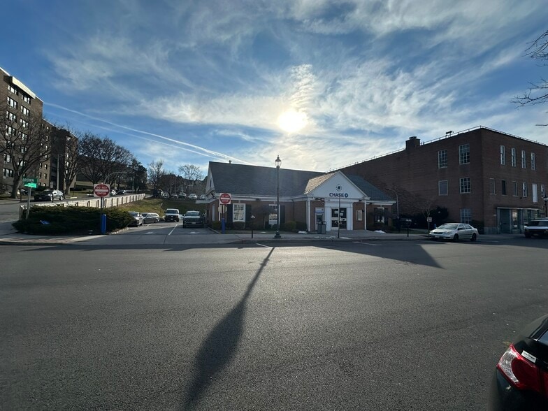 More Photos Of 1025 Brown St, Peekskill Bank For Lease