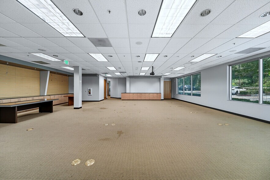 More Photos Of 1520 Bridgegate Dr, Diamond Bar Office For Lease