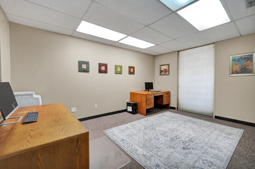 More Photos Of 2651 John Ben Shepperd Pky, Odessa Office For Sale