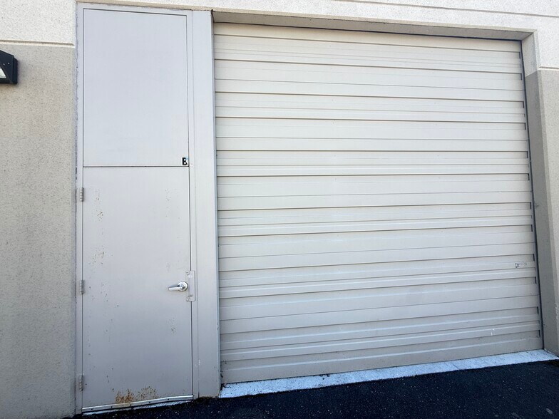 More Photos Of 5793 Skylane Blvd, Windsor Warehouse For Sale