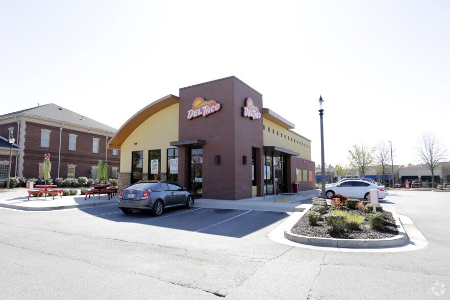 More Photos Of 745 Chastain Rd NW, Kennesaw Fast Food For Lease