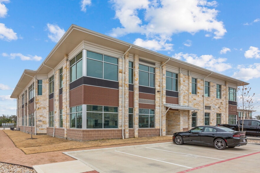 More Photos Of 7710 N FM 620 Rd, Austin Office For Sale