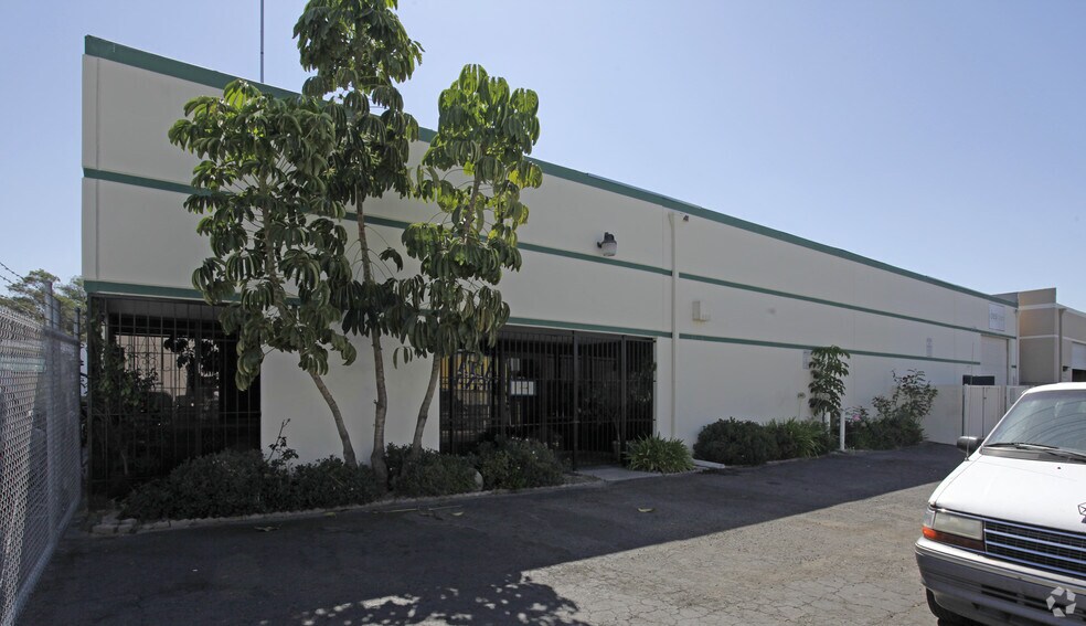 More Photos Of 1342 N Knollwood Cir, Anaheim Manufacturing For Sale