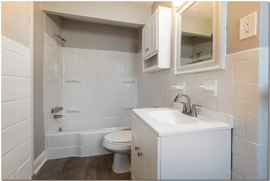 More Photos Of 4027 Rocky River Dr, Cleveland Apartments For Sale