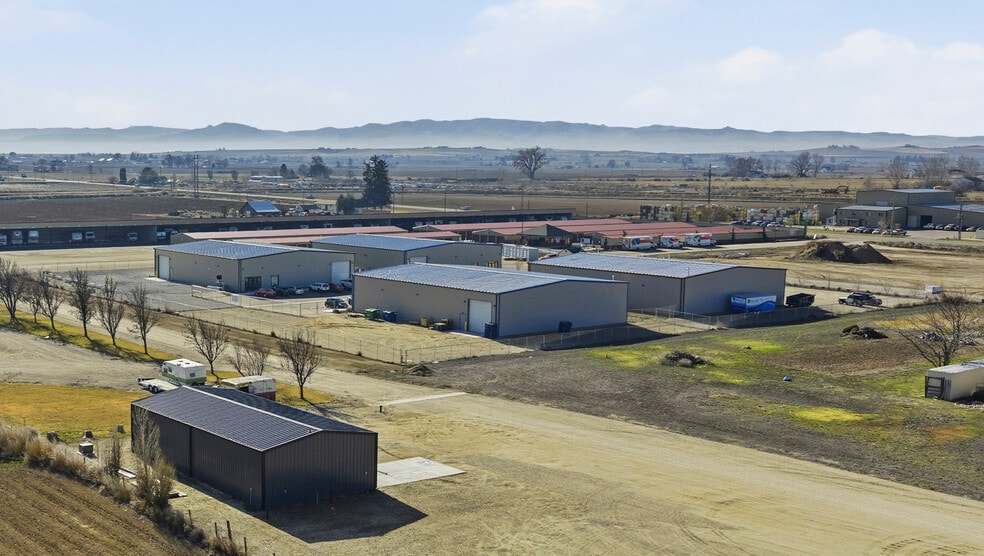 More Photos Of 8829 Lake Shore Dr, Nampa Industrial For Sale