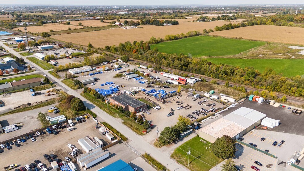 More Photos Of 45 Cigas Rd, Clarington Warehouse For Sale