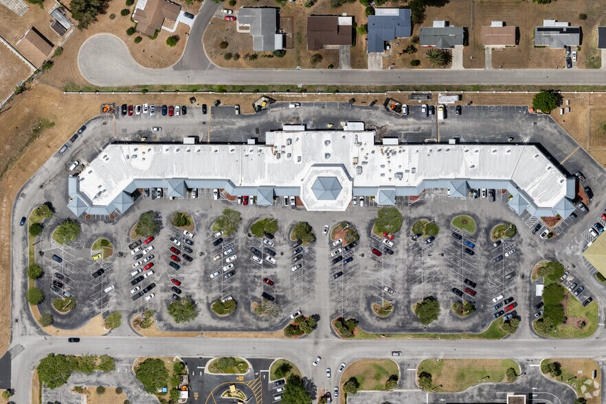 More Photos Of 17860 SE 109th Ave, Summerfield Unknown For Lease