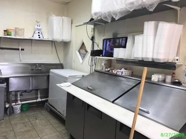 More Photos Of 8903 Cullen Blvd, Houston Restaurant For Sale