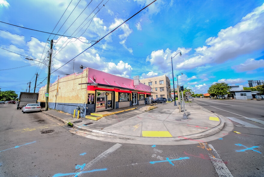 More Photos Of 1910 SW 1st St, Miami Supermarket For Sale