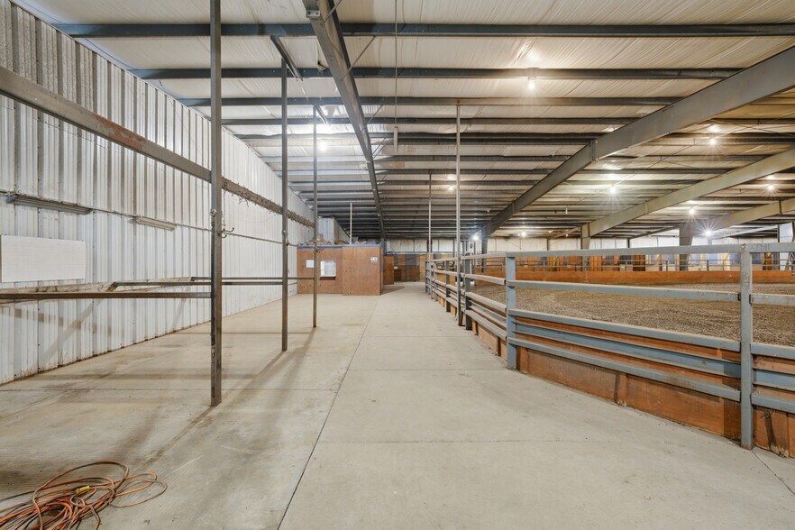 More Photos Of 10465 Elizas Rd, Saint George Horse Stables For Sale