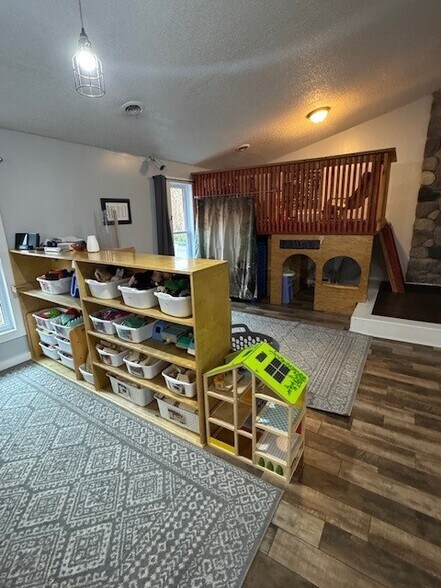 More Photos Of 120 W Willis Rd, Saline Specialty For Sale