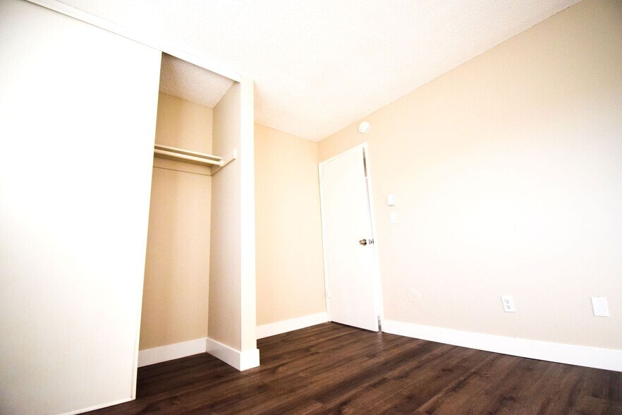 More Photos Of 12870 SW Allen Blvd, Beaverton Apartments For Sale