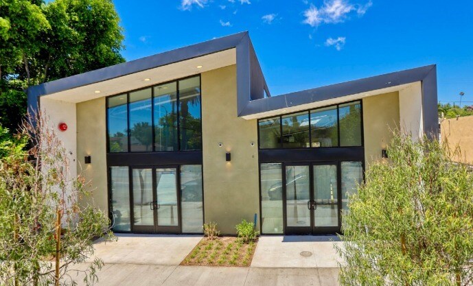 More Photos Of 5805 York Blvd, Los Angeles Restaurant For Lease