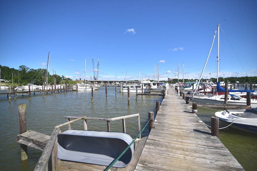 More Photos Of 12364 Neale Sound Dr, Cobb Island Marina For Sale